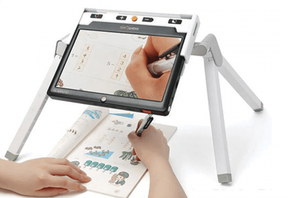 SightCare Clover 10 HD – Sterling Adaptives SightCare Clover 10 HD – Sterling Adaptives